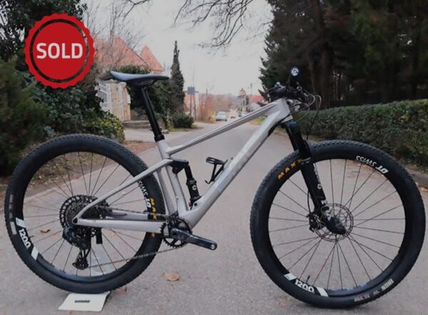 2021 BMC Fourstroke01 Two Carbon fully S méretben, 29"