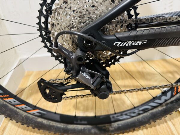 2023-as Wilier Urta 29" Fully MTB, Shimano deore XT, Fox 32 SC Kashima - Image 3