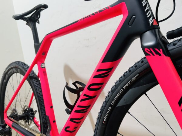 Canyon Inflite CF SLX 9 Super Pink edition, Sram Force eTap AXS 1x12 -GEO Cross Pro (S/55) - Image 4