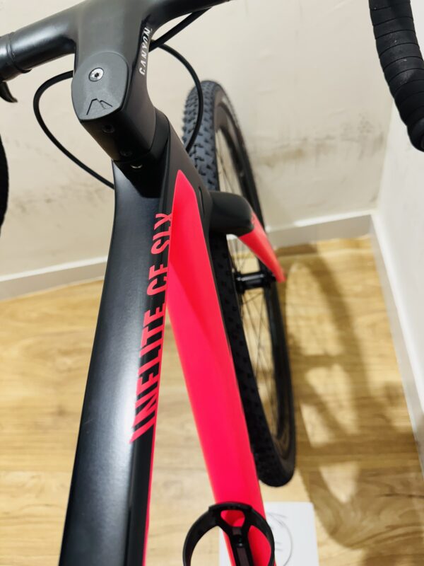 Canyon Inflite CF SLX 9 Super Pink edition, Sram Force eTap AXS 1x12 -GEO Cross Pro (S/55) - Image 12