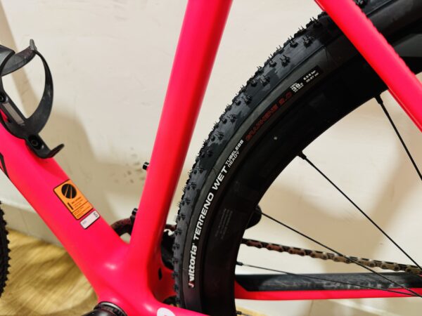 Canyon Inflite CF SLX 9 Super Pink edition, Sram Force eTap AXS 1x12 -GEO Cross Pro (S/55) - Image 19