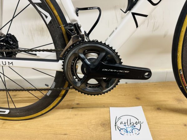 Aurum Magma Carbon Disc, Shimano Dura Ace 11sp, Corima Carbon kerékszett (58) - Image 9