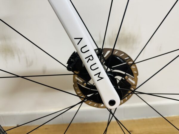 Aurum Magma Carbon Disc, Shimano Dura Ace 11sp, Corima Carbon kerékszett (58) - Image 16