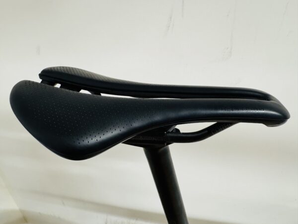 Aurum Magma Carbon Disc, Shimano Dura Ace 11sp, Corima Carbon kerékszett (58) - Image 3