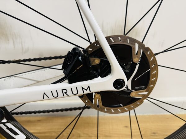 Aurum Magma Carbon Disc, Shimano Dura Ace 11sp, Corima Carbon kerékszett (58) - Image 12