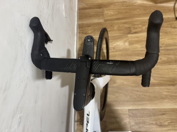 Giant Propel Advanced SL 1 Disc, Sram Force eTap AXS Powermeter, Giant SLR Zero Carbon - Image 3