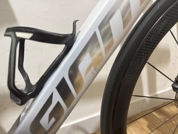 Giant Propel Advanced SL 1 Disc, Sram Force eTap AXS Powermeter, Giant SLR Zero Carbon - Image 12