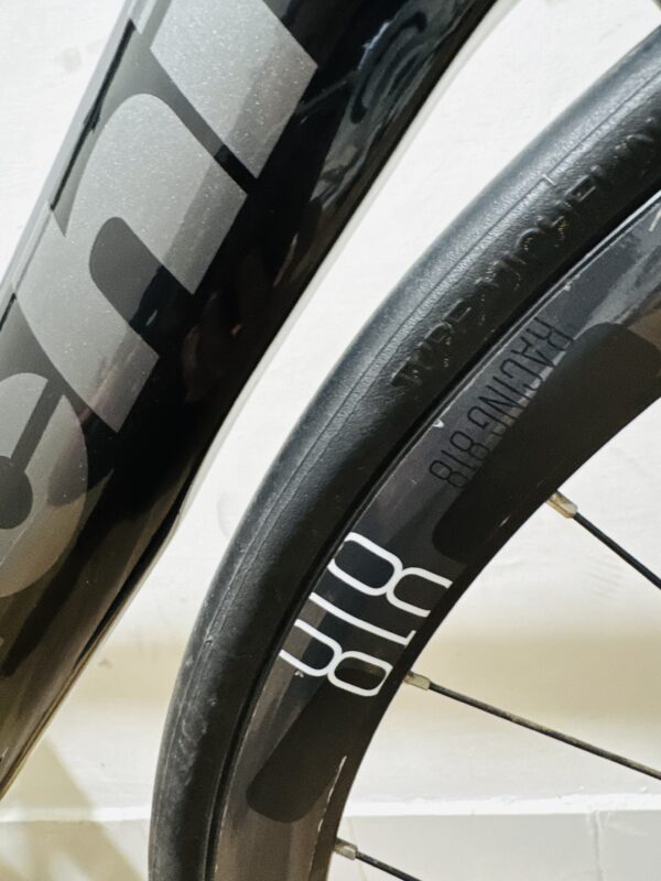 Bianchi Aria Carbon Disc, Campagnolo Chorus 2x12, Fulcrum (59) - Image 9