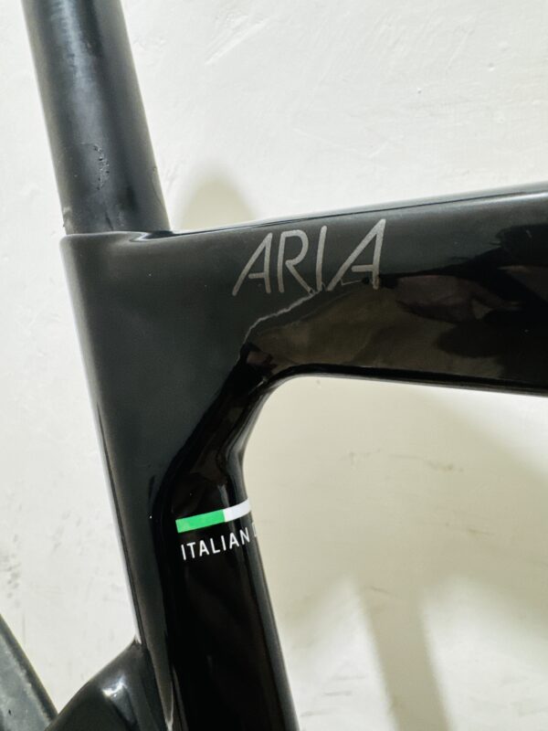 Bianchi Aria Carbon Disc, Campagnolo Chorus 2x12, Fulcrum (59) - Image 2