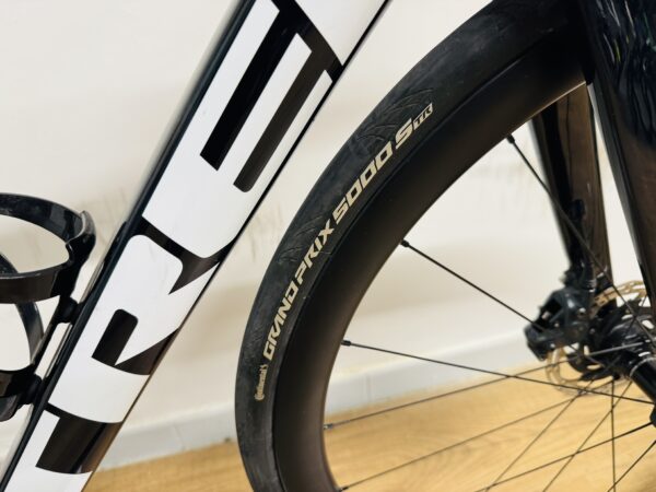 Trek Emonda SLR9 Project One Segafredo, Carbon kerékszettel (52) - Image 9
