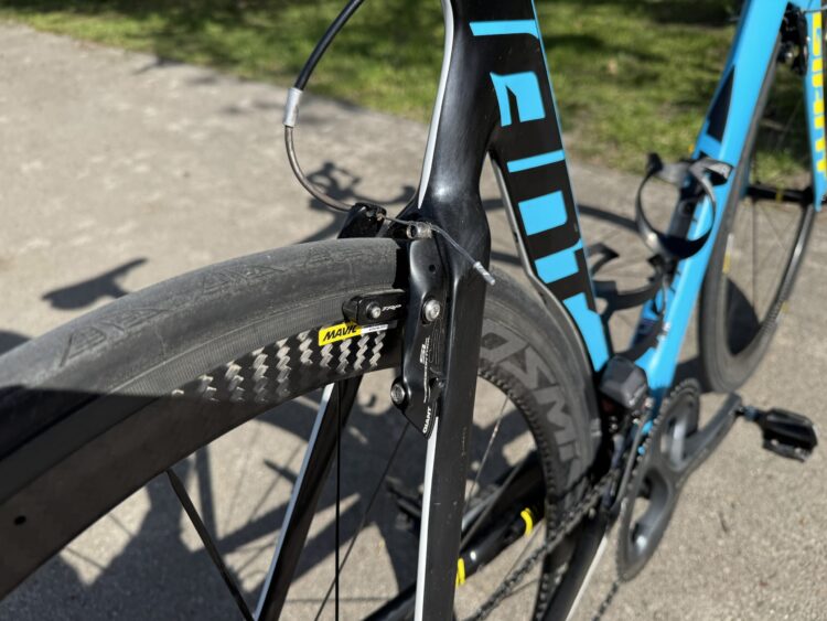 (haszált) Giant Propel Advanced Carbon, Shimano Ultegra di2, Mavic Cosmic Carbon kerékszett (60) - Image 10