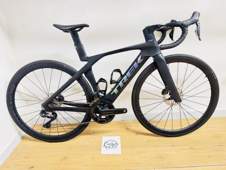 (használt) Trek Madone SLR7 Gen7, Bontrager Carbon kerékszett (50)