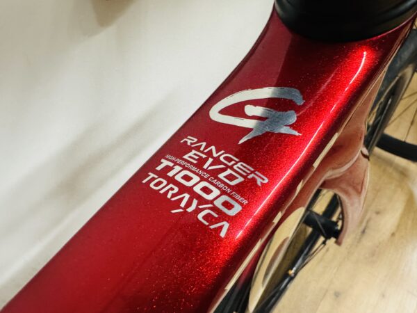 Gusto Ranger Evo Carbon Disc, Shimano 105 di2, Carbon kerékszett (M/L) - Image 13
