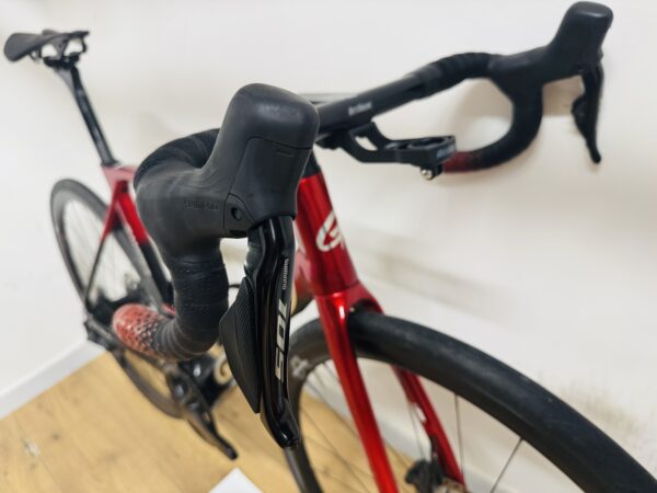 Gusto Ranger Evo Carbon Disc, Shimano 105 di2, Carbon kerékszett (M/L) - Image 11