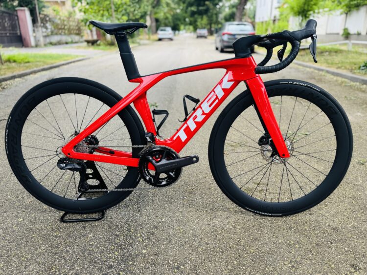(használt) 2024-es Trek Madone SLR7 Gen7, Bontrager Aeolus Carbon Kerékszett (50)