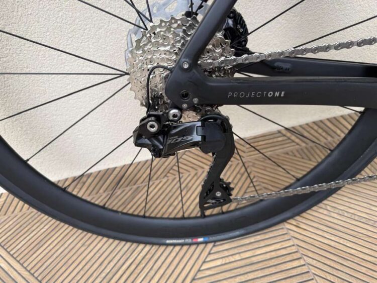 (ÚJ) Trek Domane SLR, Shimano 105 Di2, Bontrager Aeolus Carbon (52) - Image 5