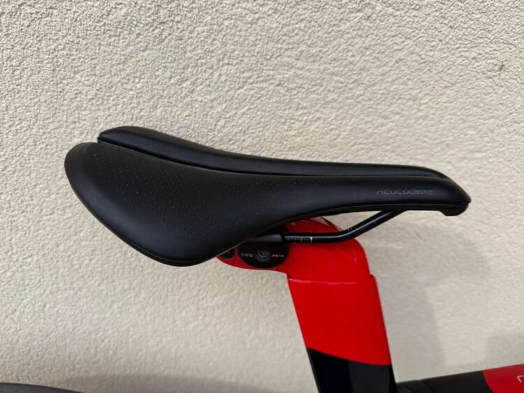 (használt) Trek Madone SLR7 Gen6, Bontrager Aeolus Carbon (52) - Image 7