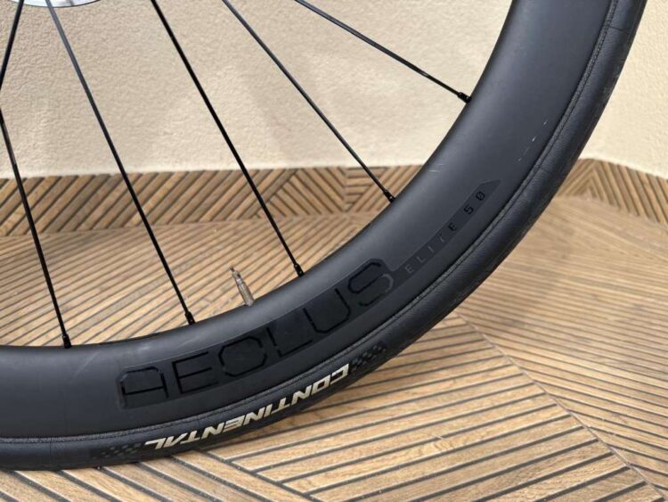 (használt) Trek Madone SLR7 Gen6, Bontrager Aeolus Carbon (52) - Image 8