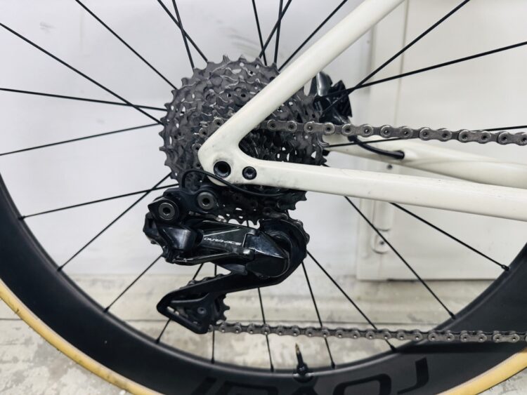 Specialized S-Works (használt) SL8, Shimano Dura Ace di2 12s, Roval Rapide Carbon (52) - Image 6