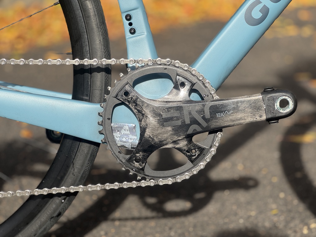 (használt) 2025 Guerciotti Escape Carbon Disc Gravel, Campagnolo Ekar 1x13, Ursus kerékszett (S) - Image 4