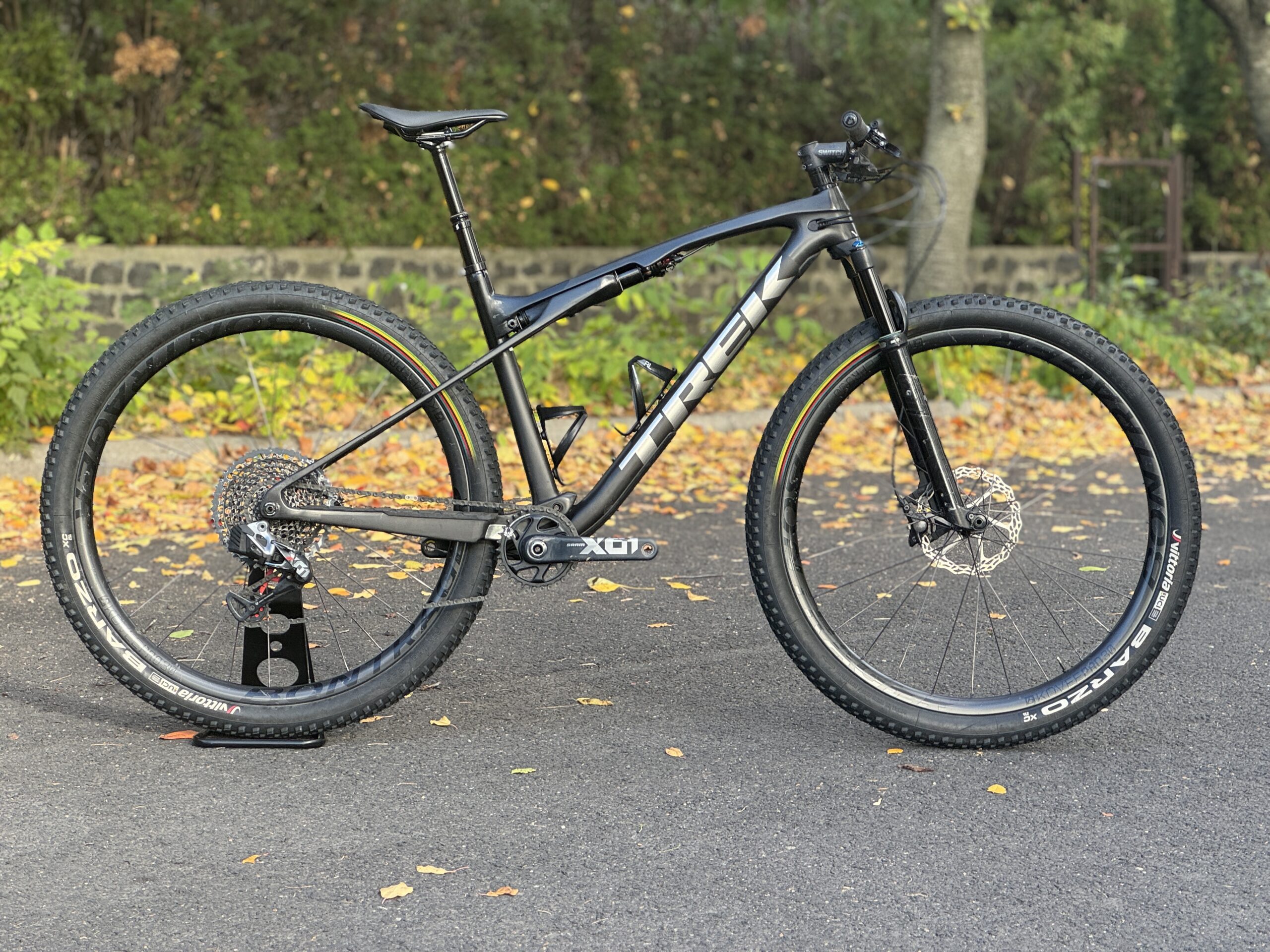 (használt) Trek Supercaliber 9.9 Gen2, FOX, Sram, Bontrager karbon kerék