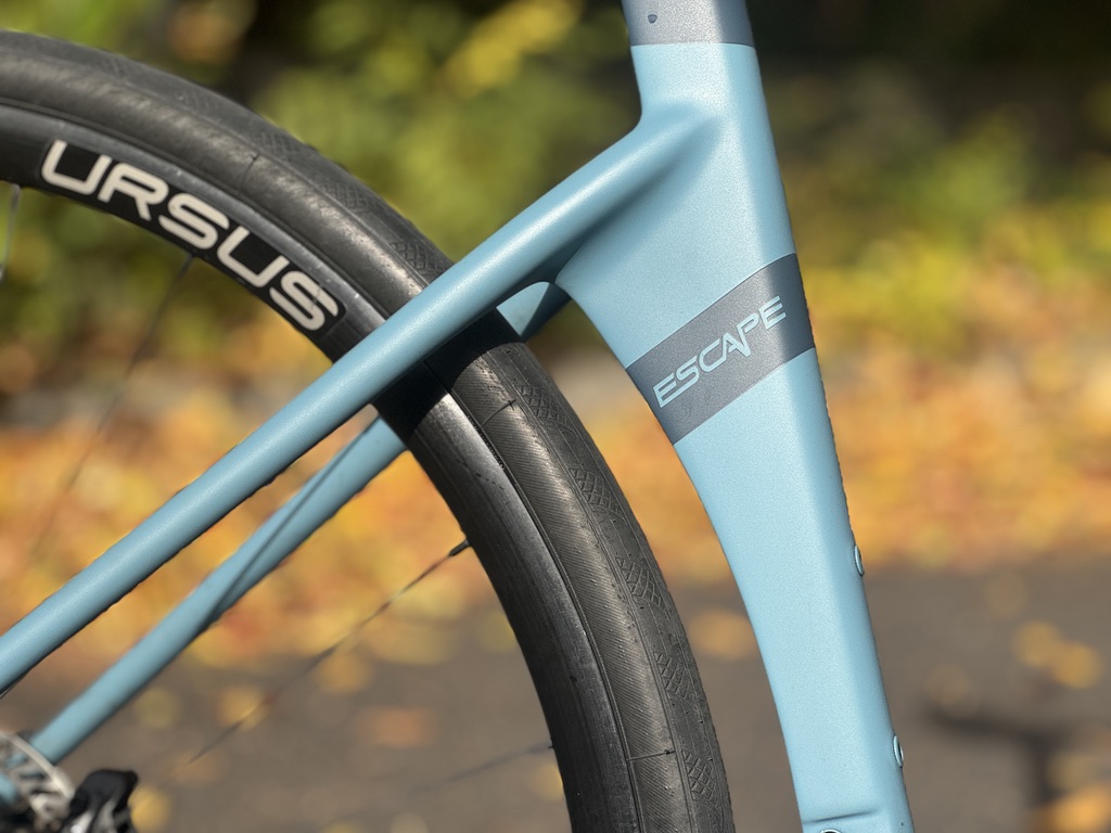 (használt) 2025 Guerciotti Escape Carbon Disc Gravel, Campagnolo Ekar 1x13, Ursus kerékszett (S) - Image 3