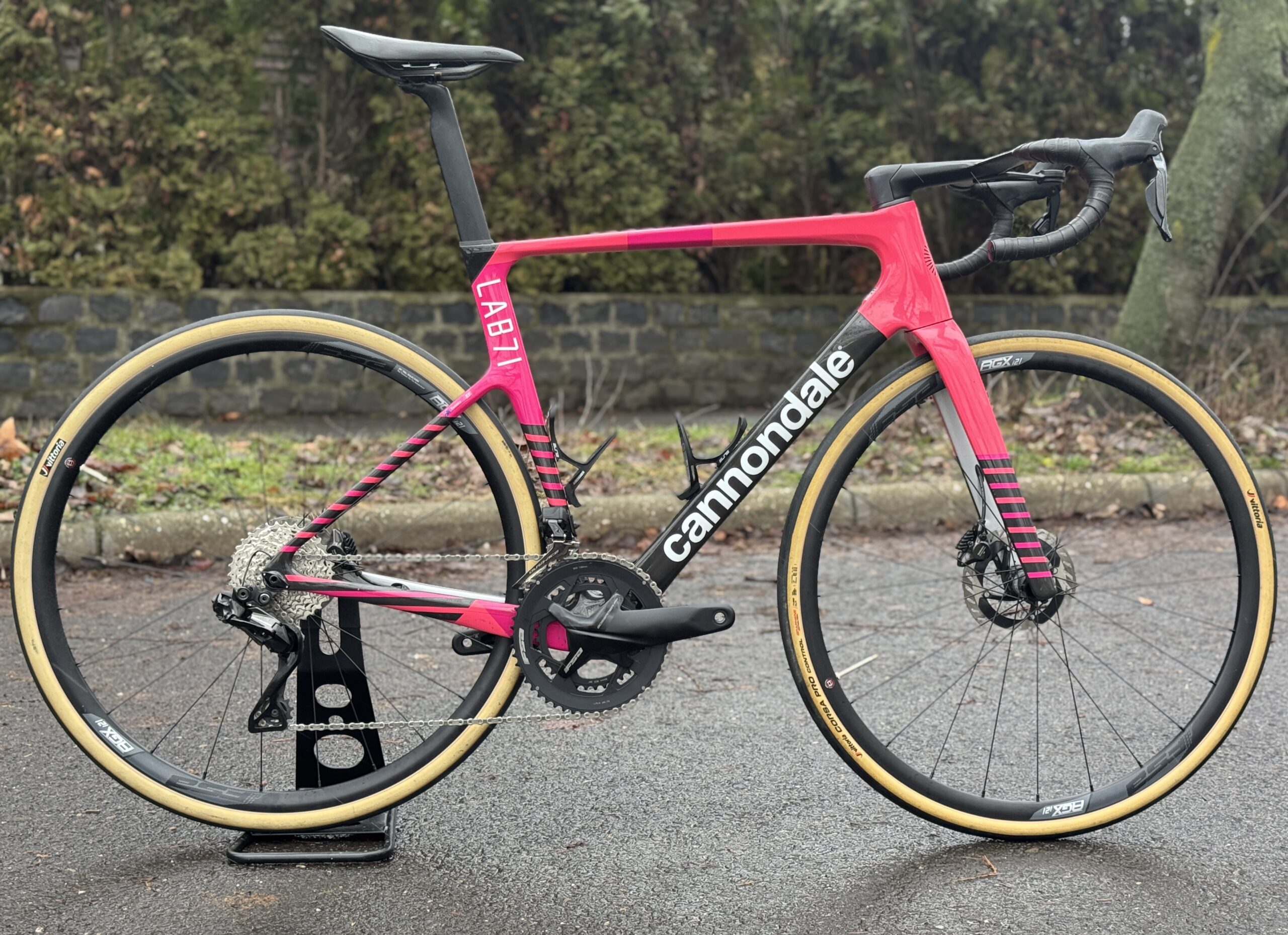 (használt) 2025 Cannondale Supersix Evo Hi Mod Lab71 Team Design Disc, Dura Ace di2 12s - (56) kerékpár