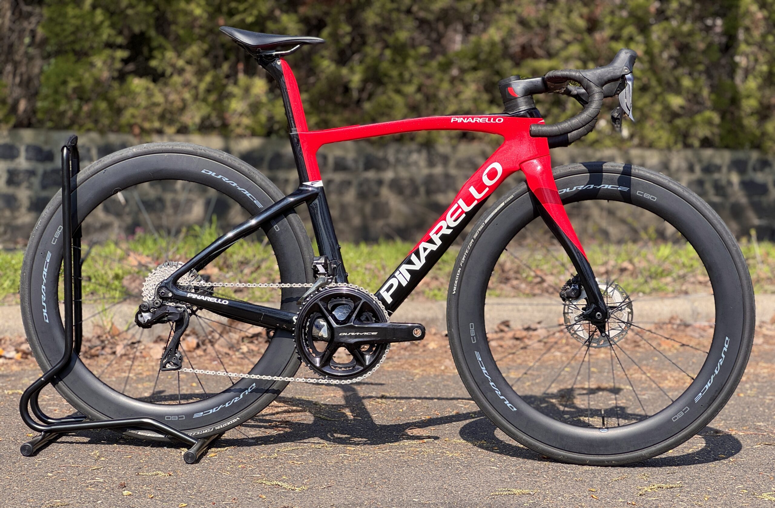 (használt) Pinarello F7 Disc carbon országúti kerékpár (50)