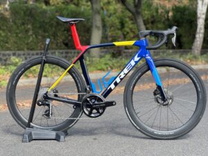 (használt) Trek Madone SLR9 Gen8, Dura Ace di2 2x12 - országúti kerékpár (M/L)