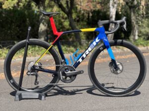 (használt) Trek Madone SLR7 Gen8 Lidl Trek, Ultegra di2 2x12, DT Swiss Carbon - országúti kerékpár (M/L)