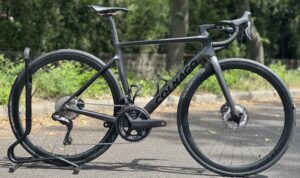 (használt) Colnago V4RS Disc, Ultegra di2 2x12, Roval Carbon - országúti kerékpár (485)